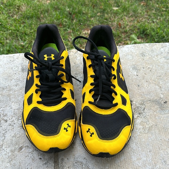 NEW Under Armour Micro G trail walking shoes - Picture 2 of 6